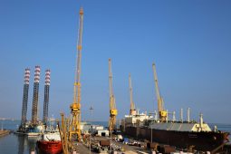 A gas tanker, an offshore boat and a rig at the yard